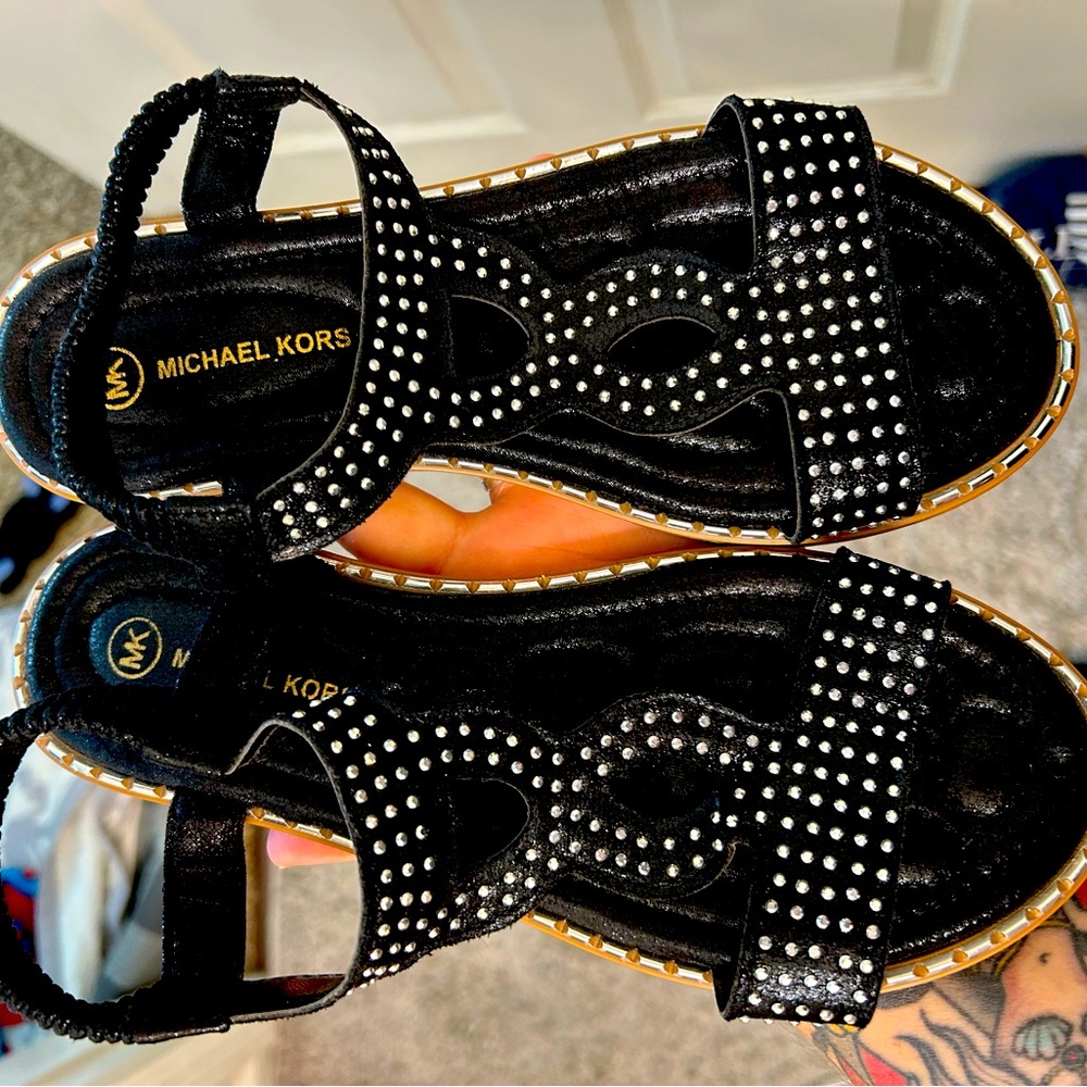 Michael kors  sandals worn once to try on